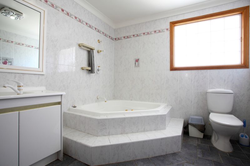 Top Bathtub Installation Companies in Madison, TN